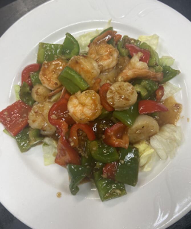 Garlic Shrimp And Sea Scallops